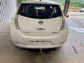 901003nf0b Nissan 13-17 Leaf Rear Trunk Decklid Lift Gate With Camera Glacier White Qak