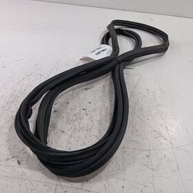 905.da1c22 Nissan Kicks Trunk Lid Hatch Door Rear Back Rubber Seal 2021 2022 2023 2024 905.da1c22 Nissan Kicks Trunk Lid Hatch Door Rear Back Rubber Seal 2021 2022 2023 2024