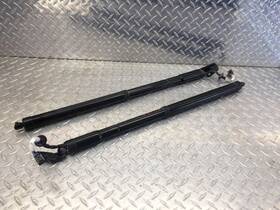 90560-9pj0a Nissan 17-18 Pathfinder Pair Power Lift Gate Struts
