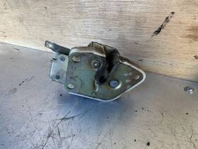 90570-01p00 Nissan 84-89 Oem 300zx Rear Trunk Lid Back Hatch Lock Latch
