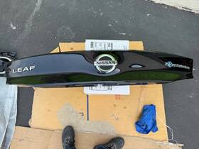 90810-5sa0a Nissan 2018-2024 Leaf Rear Trunk Lid Molding Cover Panel Trim Oem
