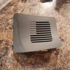 Oem 2101012091 12-15 Toyota Prius V Trunk Light Lamp Cover Panel Cap Rh 64745 - 47040