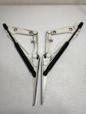 15520611-15520612 Pontiac 2005-2010 G6 Rear White Trunk Decklid Hinge Used Oem
