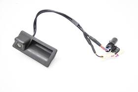 7p5827556k Porsche 11-16 Cayenne Rear Trunk Release Open Handle Button With Camera Oem 7p5827556k Porsche 11-16 Cayenne Rear Trunk Release Open Handle Button With Camera Oem