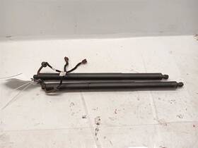 95b827851c Porsche 2015-2018 Macan - Trunk Hatch Strut / Shock Set 95b827851c Porsche 2015-2018 Macan - Trunk Hatch Strut / Shock Set