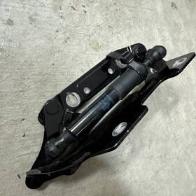 992-827-151-cy-grv Porsche Oem 2020-2024 911 992 Rear Left Hinge Lid Engine Cover 992-827-151-cy-grv Porsche Oem 2020-2024 911 992 Rear Left Hinge Lid Engine Cover