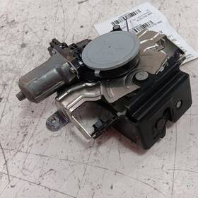 886.su1q16 Subaru Legacy Outback Trunk Latch 2015 2016 2017
