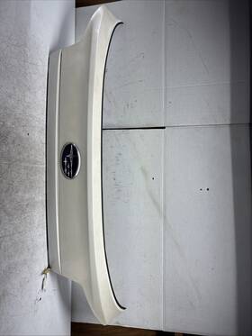 91112aj05 Subaru 2011 Outback Rear Trunk Hatch Trim Panel With Emblem 91112aj05 Subaru 2011 Outback Rear Trunk Hatch Trim Panel With Emblem