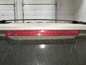 176.gm8c09 Tahoe Brake Light Third High Mounted Stop Lamp 2009 Sku#4032011