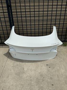 301014 Tesla 2021-2023 Model 3 Trunk Lid Tailgate Liftgate Shell Oem