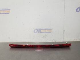 170-10172c Toyota 19 2019 Avalon Xle Liftgate Finish Panel With Rear View Camera