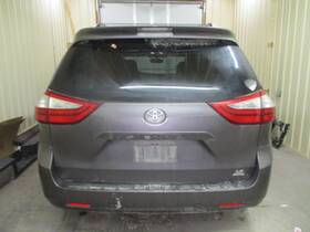 611662 Toyota Used Deck Lid Fits 2015 Sienna Manual Lifting Privacy Tint Glass With Rear