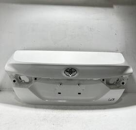 6440106f40 Toyota 2018 - 2024 Camry Le Tailgate Trunk Deck Lid Shell Panel 040 Oem