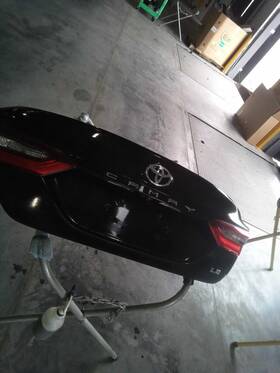 653762 Toyota Used Deck Lid Fits 2021 Camry Rear View Camera Incandescent Tail Lamps C 653762 Toyota Used Deck Lid Fits 2021 Camry Rear View Camera Incandescent Tail Lamps C