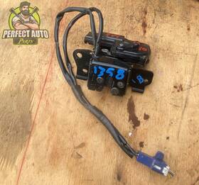 69350-47020 Toyota 69350 47020 10 - 15 Prius Trunk Liftgate Tailgate Lock Latch Actuator Oem