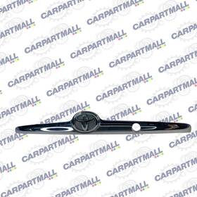 76801-07010 Toyota 2003 2004 Avalon Rear Trunk Lid Molding Handle Garnish Oem