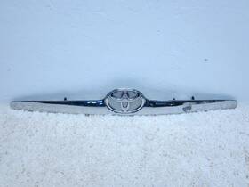 76801-ac030 Toyota 76801ac030 2000 - 2003 Avalon Oem Rear Trunk Lid Molding / Bezel #1b-1
