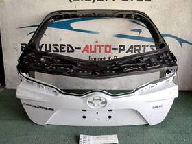 Ay29783 Toyota W/damages 2017 2018 2019 2022 Prius Prime Rear Door Tailgate Oem Ay29783 Toyota W/damages 2017 2018 2019 2022 Prius Prime Rear Door Tailgate Oem