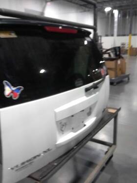 142830 United Recyclers Group Used Deck Lid Fits 2013 Gmc Yukon Xl 1500 Without Hybrid Option With Privacy Tint Glas