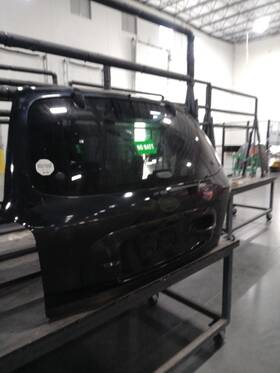 15510 United Recyclers Group Used Deck Lid Fits 2004 Hyundai Santa Fe With Rear Wiper Grade A