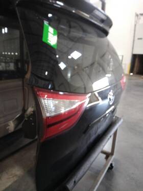 180840 United Recyclers Group Used Deck Lid Fits 2016 Toyota Sienna Power Lift Privacy Tint Glass With Rear View 180840 United Recyclers Group Used Deck Lid Fits 2016 Toyota Sienna Power Lift Privacy Tint Glass With Rear View