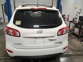 251062 United Recyclers Group Used Deck Lid Fits 2010 Hyundai Santa Fe With Rear Spoiler Without View Camera Gr 251062 United Recyclers Group Used Deck Lid Fits 2010 Hyundai Santa Fe With Rear Spoiler Without View Camera Gr