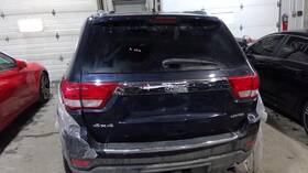 280646 United Recyclers Group Used Deck Lid Fits 2011 Jeep Grand Cherokee Exc. Srt8 With Rear View Camera Grade