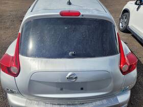United Recyclers Group 389490 Used Deck Lid Fits 2014 Nissan Juke With Rear View Camera Monitor Sl Gra