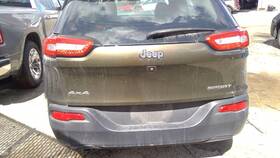 656662 United Recyclers Group Used Deck Lid Fits 2014 Jeep Cherokee With Rear View Camera Light Tint Glass Grade 656662 United Recyclers Group Used Deck Lid Fits 2014 Jeep Cherokee With Rear View Camera Light Tint Glass Grade