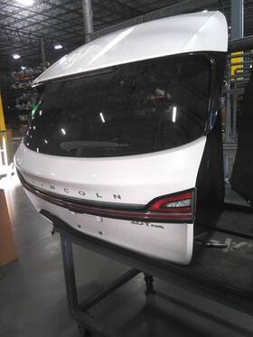 683662 United Recyclers Group Used Deck Lid Fits 2019 Lincoln Nautilus Grade A 683662 United Recyclers Group Used Deck Lid Fits 2019 Lincoln Nautilus Grade A