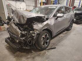 United Recyclers Group 7678872 Used Deck Lid Fits 2023 Kia Sportage Korea Built Manual Liftgate