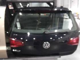 Volkswagen 170-10138a Trunk/hatch/tailgate With Spoiler Fits 18-21 Golf 754621