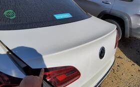 170-60796 Volkswagen Trunk/hatch/tailgate Fits 13-17 Cc 1805394