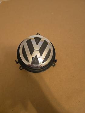 3c5827469d Volkswagen 3c5827469c 2008 Gti Trunk Hatch Pull Latch Release Emblem Oem
