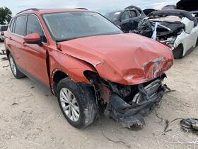 737378 Volkswagen Used Deck Lid Fits 2019 Tiguan Mexico Built Vin 3 1st Digit Without Surr