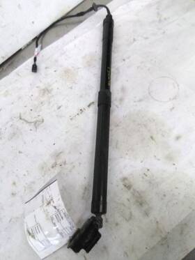 172.vo1j16 Volvo 2016 Xc60 Right Passenger Hatchback Strut Assembly Power