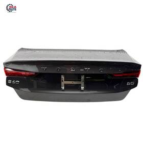 31689904 Volvo S60 2019 - 2025 Rear Deck Trunk Lid Tailgate Assembly Oem 31689904 Volvo S60 2019 - 2025 Rear Deck Trunk Lid Tailgate Assembly Oem