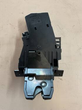 6846471 Volvo 93 94 95 850 Oem Trunk Lid Latch Lock Assembly Sedan B26a