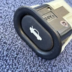 Saab 4733440 Fuel Door Switch Used.. Fixed Price $59.90.