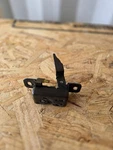 05 Nissan Armada Rear Hatch Tailgate Liftgate Glass Window Lock Latch 903307S000. Fixed Price $55.00.