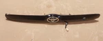 2001-2007 Toyota Highlander Rear Trunk Lid Molding Trim W/emblem 76801-48020/30. Fixed Price $125.00.