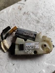 Volkswagen Beetle 2002/REAR Lift MOTOR/1C0959733B. Fixed Price $200.00.