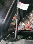 Left Hatchback Strut Oem 2015 Land Rover Spt. Fixed Price $75.00.