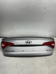 15 - 17 Hyundai Sonata Trunk Lid Us Built Light & Spoiler W/camera Oem 231990. Fixed Price $351.00.