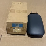 Nos Oem Gm Floor Console Armrest Lid 92-96 Pontiac Bonneville 25630738 25656562. Fixed Price $174.99.