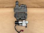 2006-2009 Mercedes W164 Ml Gl Tailgate Lifting Hydraulic Pump A1648000648. Fixed Price $275.00.
