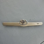 Oem Toyota Camry 2006-2009 Trunk Lid Garnish Emblem 76811-33130 07-09. Fixed Price $55.00.