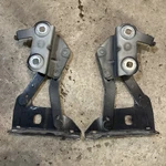 03-08 L322 Land Range Rover Right & Left Hood Release Hinges Oem. Fixed Price $49.00.