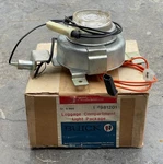 Buick Nos Oem 1964-70 Accessory Under Hood & Trunk Compartment Light 981201. Fixed Price $195.00.